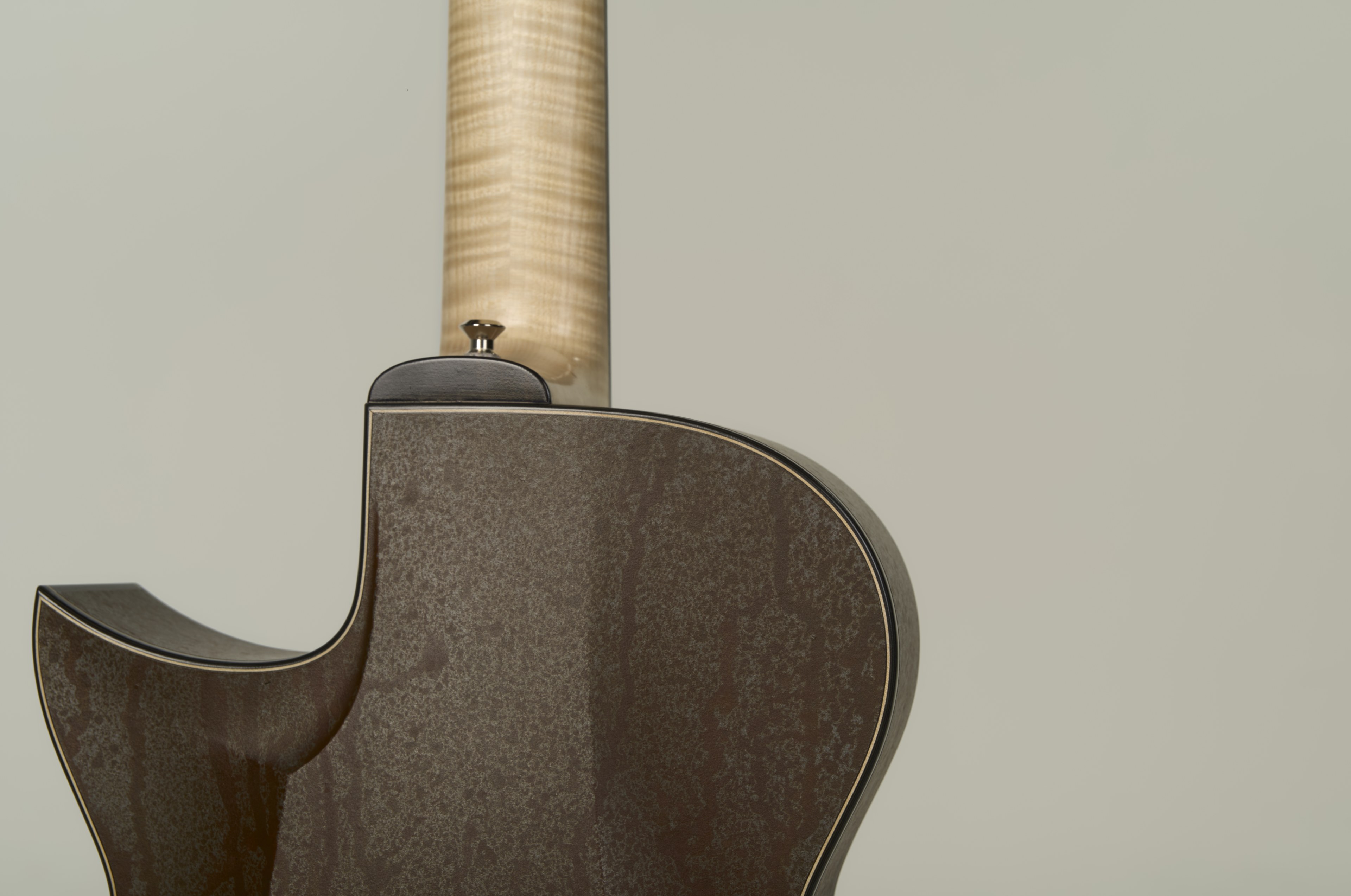 Flamed maple neck